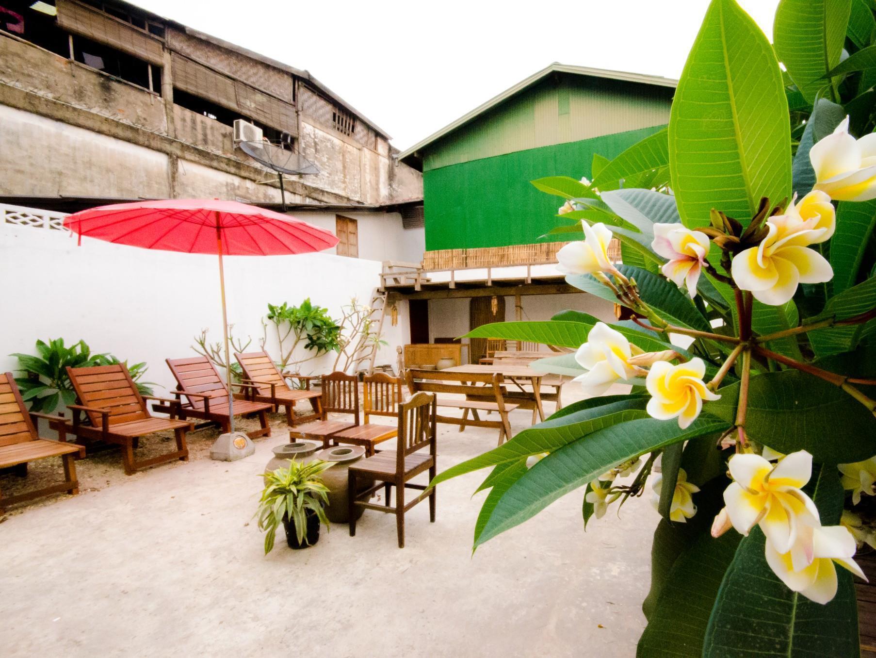 Moonlight Champa Hotel Vientiane Exterior photo